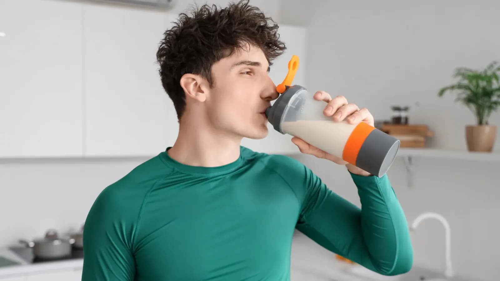 The secret behind smoother, better-tasting protein shakes (Science Daily - Health & Medicine)