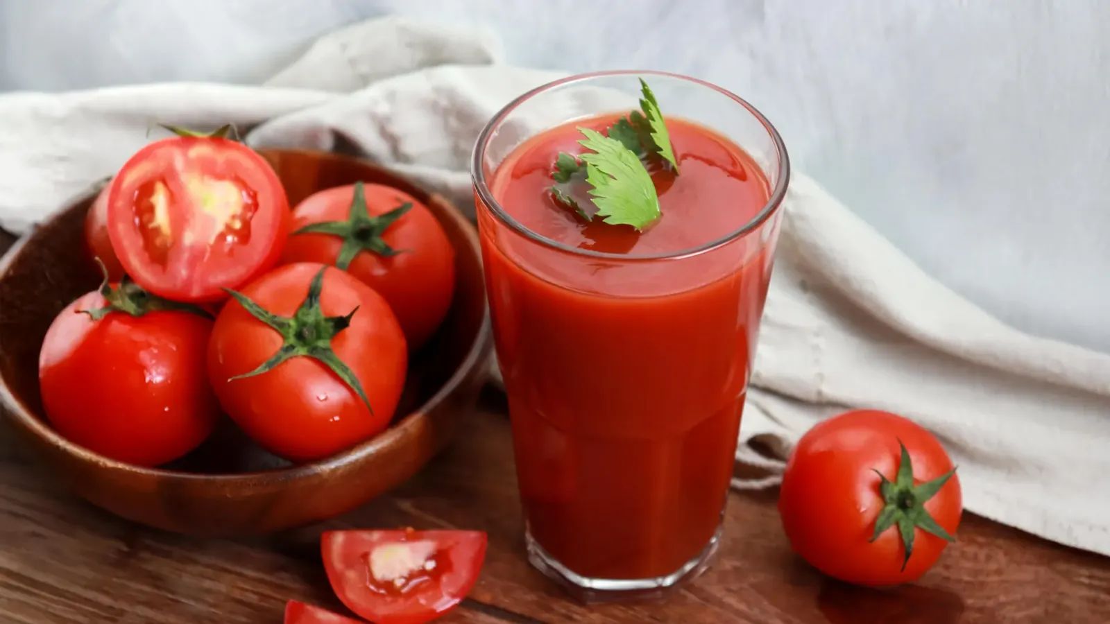 This tomato-soy juice reduced inflammation in just four weeks (Science Daily - Health & Medicine)